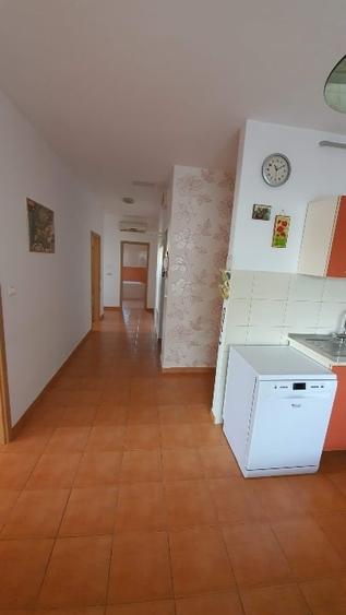 Apartament cu 3 camere decomandat, mobilat în Braytim
