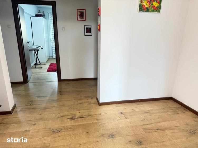 Apartament cu 4 camere în Central