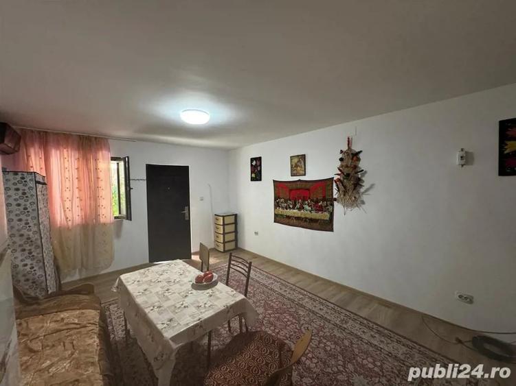 Casă cu Teren 661 Mp în Central