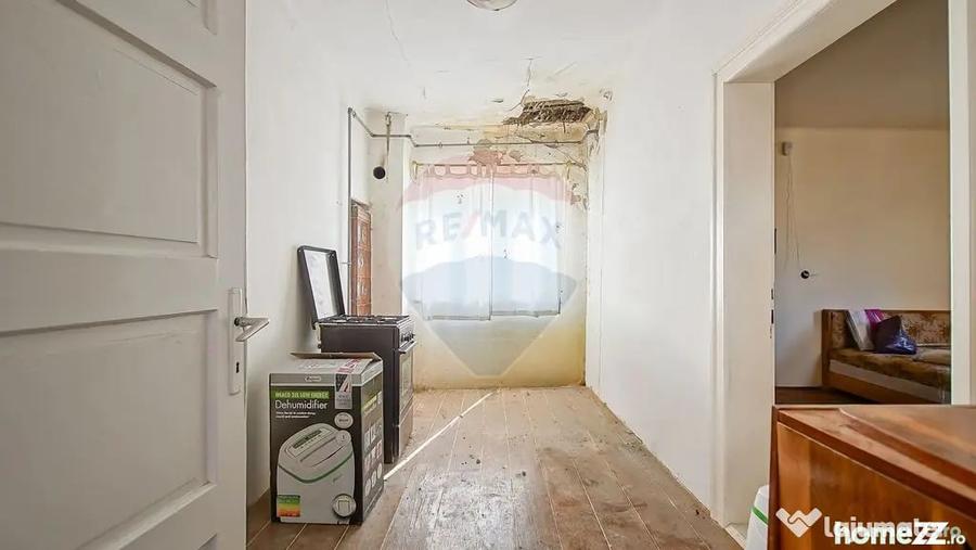 Casă cu 2 camere cu Teren 230 Mp în Centrul Istoric