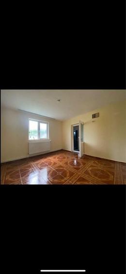 Casă cu 4 camere cu Teren 860 Mp în Palazu Mare