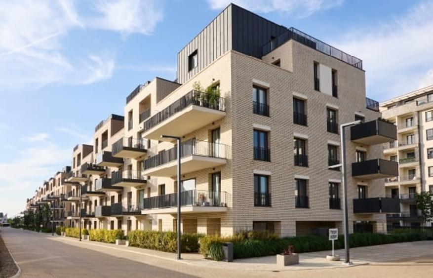Penthouse cu 4 camere decomandat în Pipera