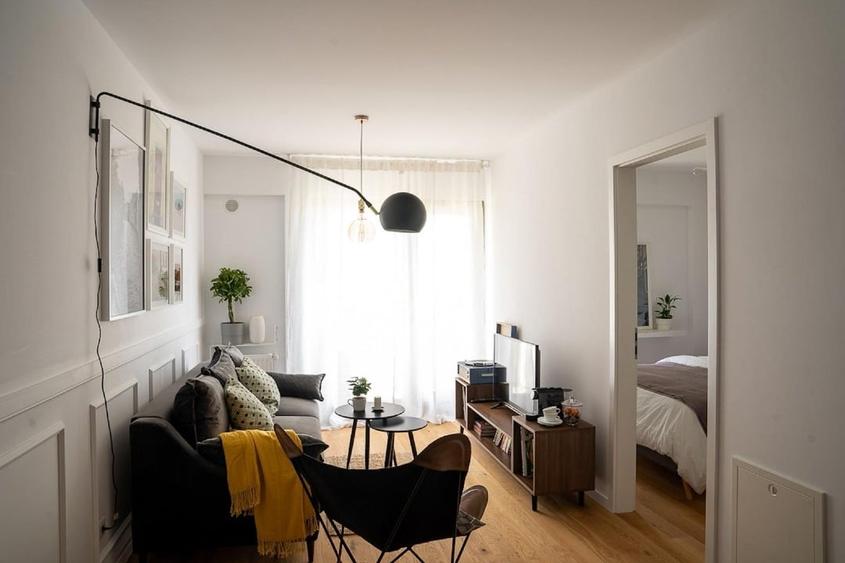 Apartament cu 2 camere decomandat, mobilat în Aviației