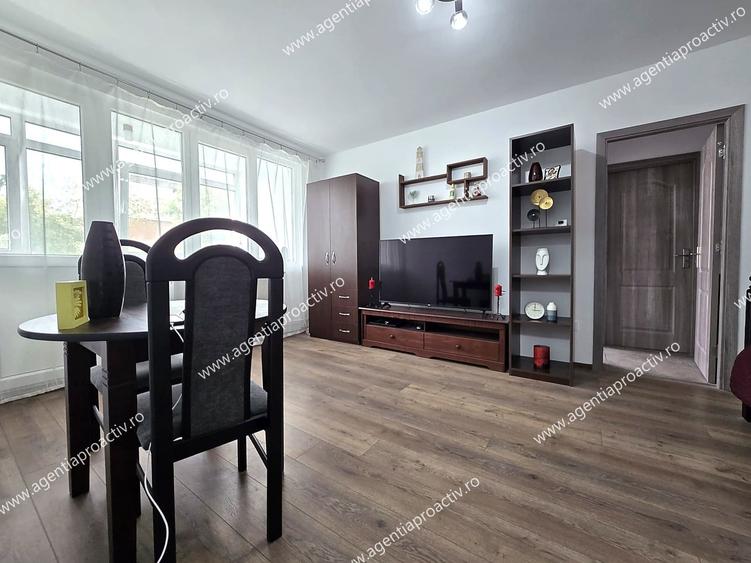 Apartament cu 2 camere semidecomandat în Micro 16