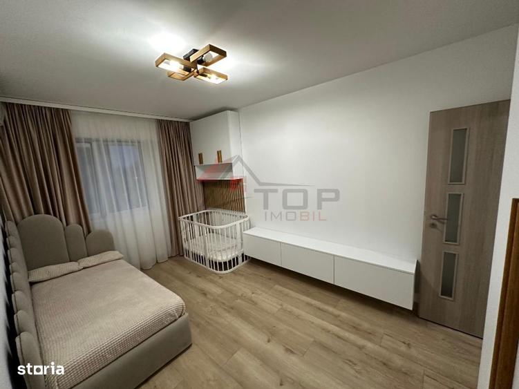 Apartament cu 3 camere decomandat, mobilat în Cug