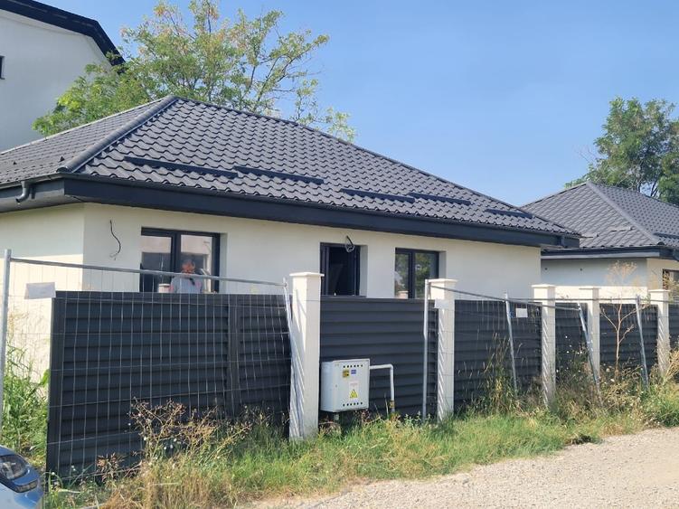 Casă individuală cu 3 camere cu Teren 300 Mp în Central