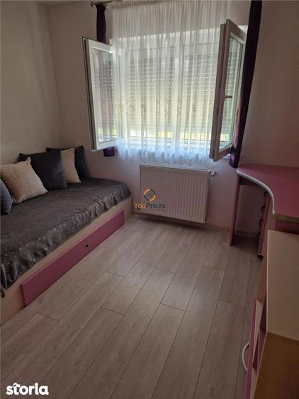 Apartament cu 3 camere decomandat în Șagului