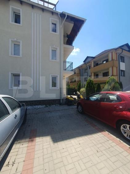 Apartament cu 3 camere decomandat, mobilat în Tractorul