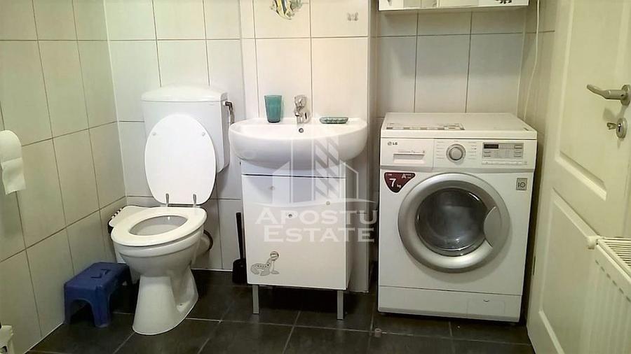 Casă cu 4 camere cu Teren 170 Mp în Lipovei