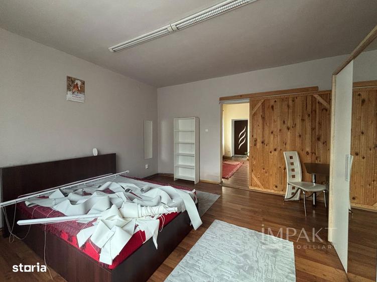 Casă cu 3 camere cu Canalizare în Iris