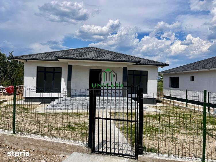 Casă cu 3 camere cu Teren 800 Mp în Bujoreni