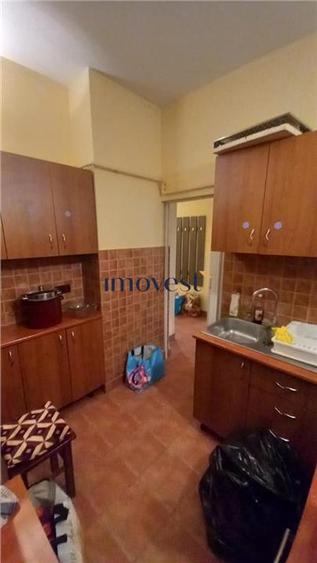 Apartament cu 2 camere decomandat în 14 Mai