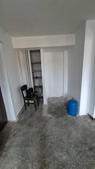 Apartament cu 2 camere nedecomandat în Central