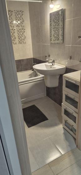 Apartament cu 2 camere decomandat în Bâcu