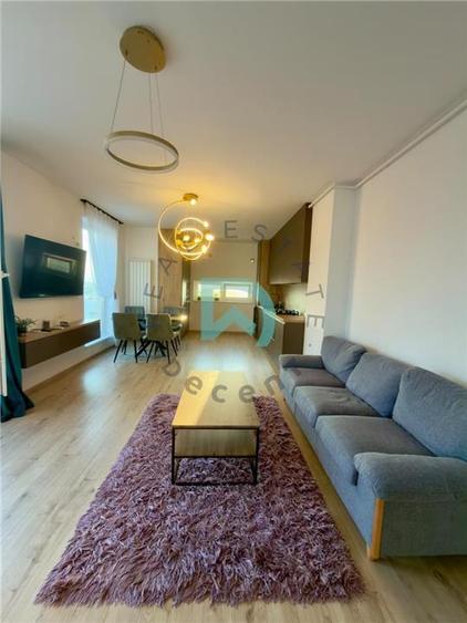 Apartament cu 3 camere decomandat în Tractorul