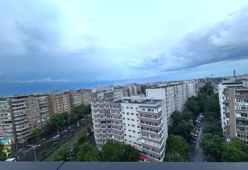 Apartament cu 2 camere decomandat, mobilat în Păcii
