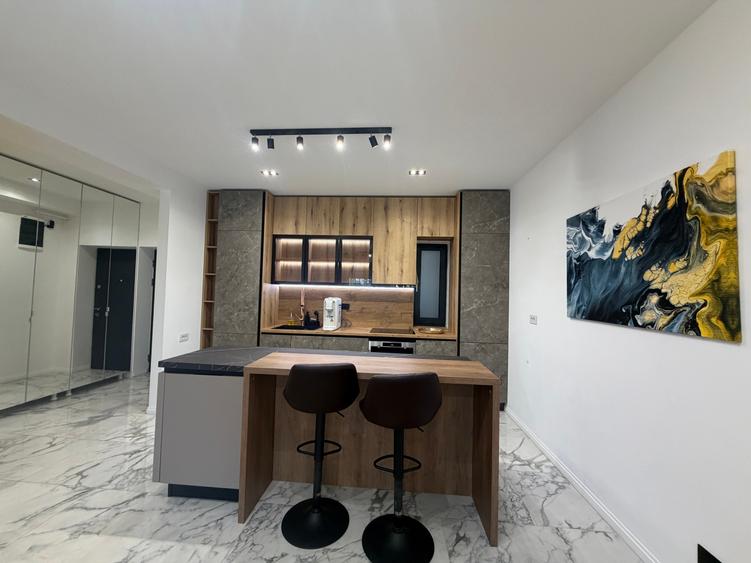 Apartament cu 3 camere decomandat în Domenii