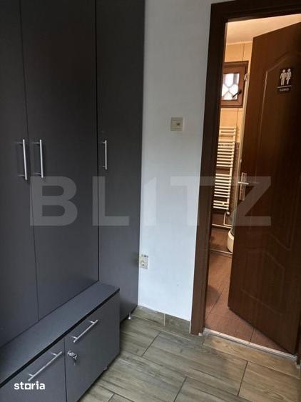 Apartament cu 2 camere semidecomandat în 22 Decembrie 1989
