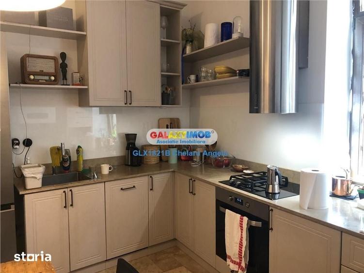 Calea Calarasilor vila P,+M 6 camere supr utila 200 mp - 2