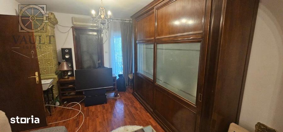 Apartament cu 3 camere decomandat, mobilat în Foișorul de Foc