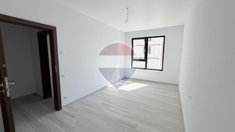 Apartament cu 3 camere decomandat în Țiglina 2