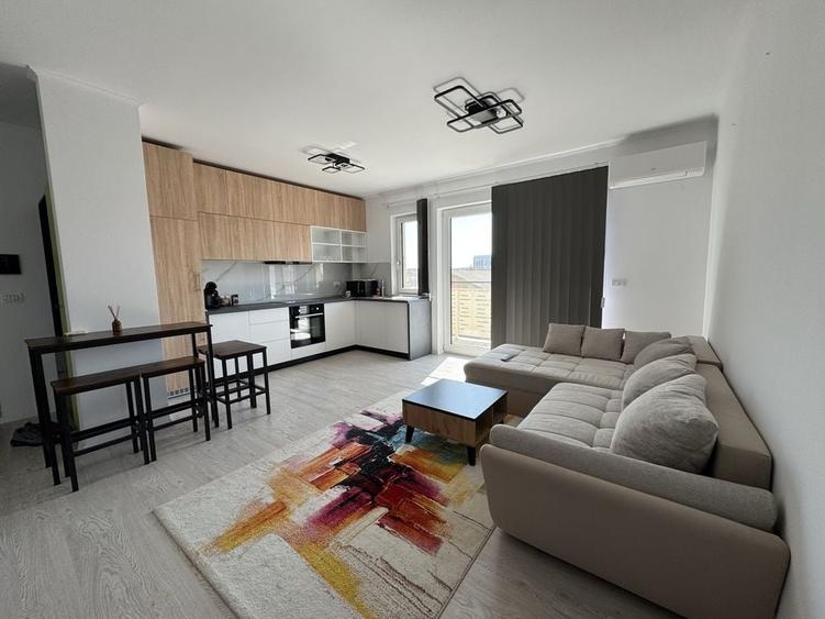 Apartament cu 2 camere decomandat în Giroc