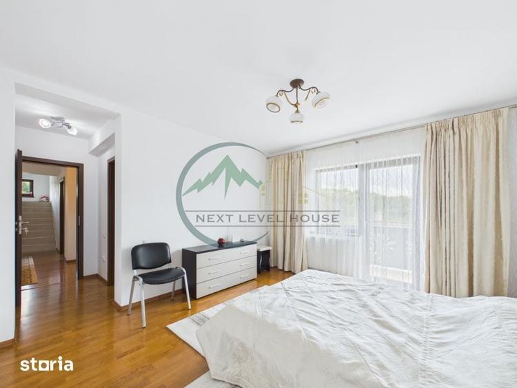 Casă cu 10 camere cu Teren 1009 Mp în Central