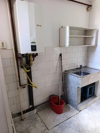 Apartament cu 2 camere semidecomandat în Mărăței