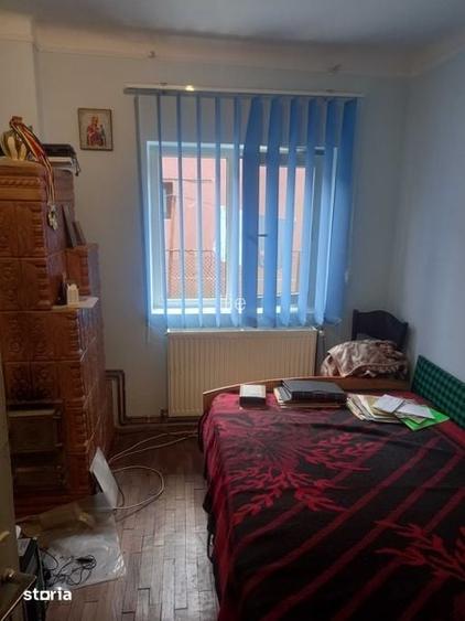 VAND CASA in Poiana Campina,Pietrisu