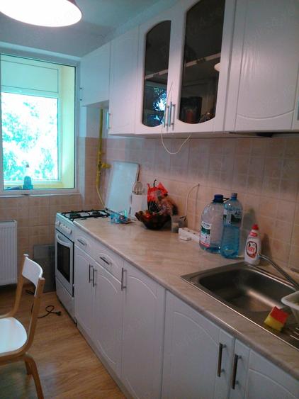 Apartament cu 2 camere semidecomandat în Sud