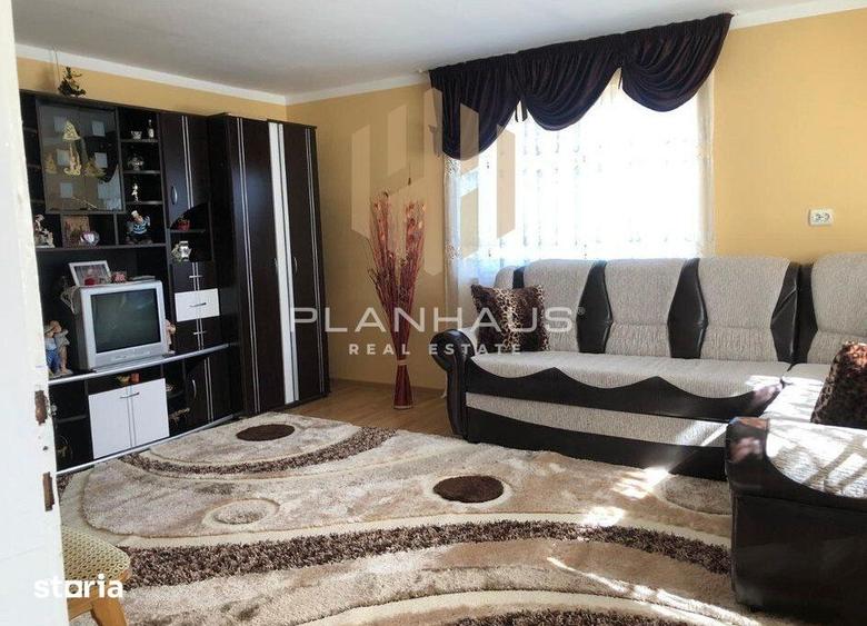 Casă cu 3 camere cu Teren 2700 Mp în Băsești