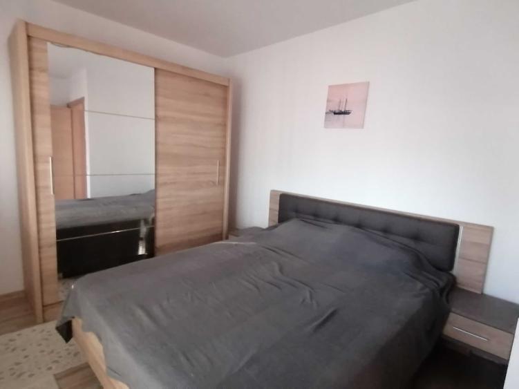 Casă cu 3 camere în Berceni