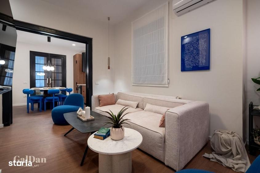 Apartament cu 4 camere în Universitate