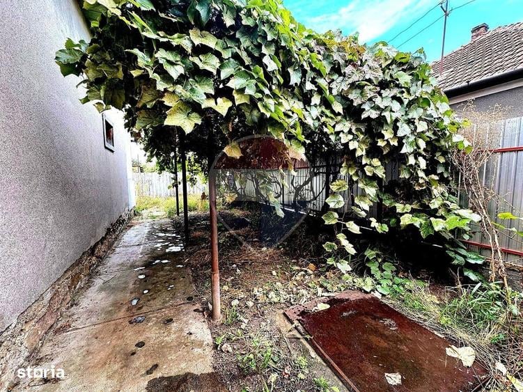 Casă cu 3 camere în Nădab