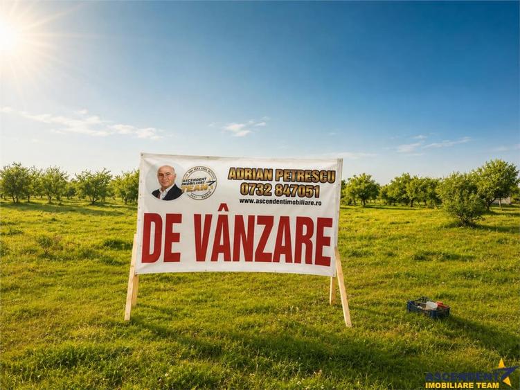 Teren de 3250 mp, în Sânpetru