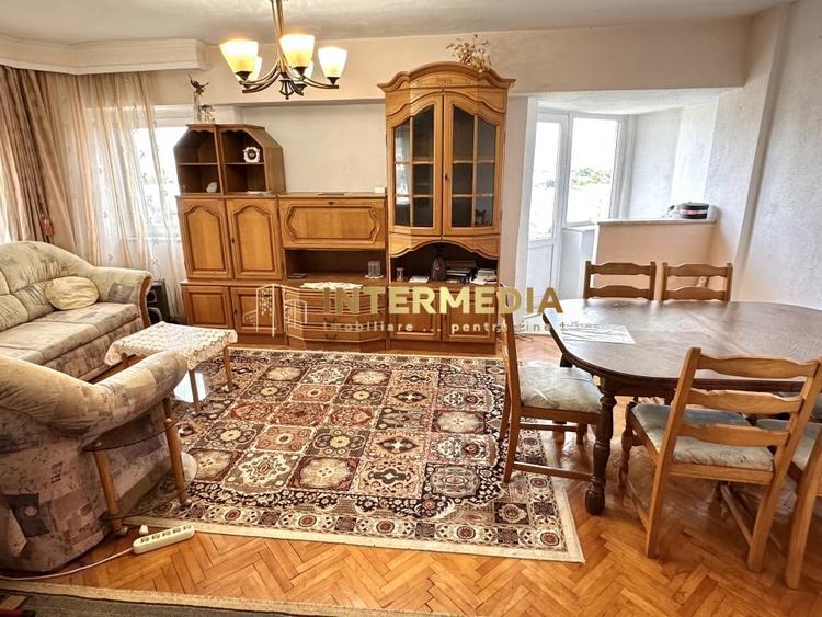 APARTAMENT 3 CAMERE DECOMANDAT I 81 MP I CENTRU I 2 BALCOANE I - 10