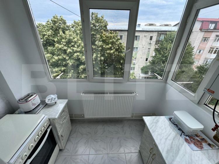 Apartament cu 2 camere decomandat în Cornitoiu