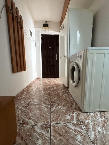 Apartament cu 2 camere nedecomandat în Central