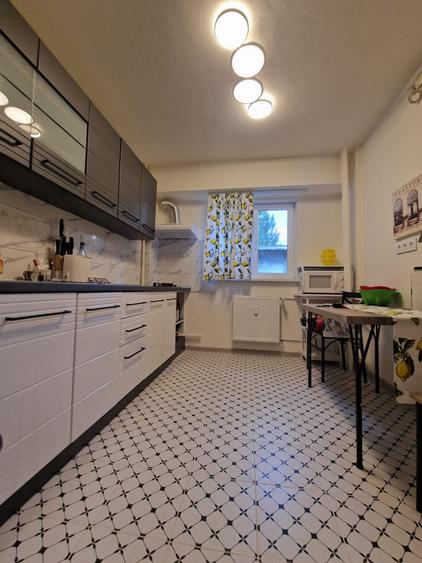 Apartament cu 2 camere decomandat, mobilat în Basarabia
