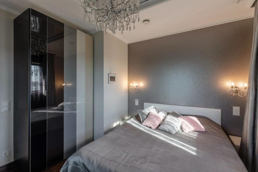 Apartament cu 5 camere decomandat, mobilat în Lacul Tei