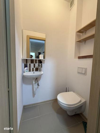 Apartament cu 3 camere în Girocului