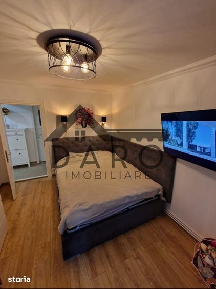 Apartament cu 2 camere decomandat în 22 Decembrie 1989