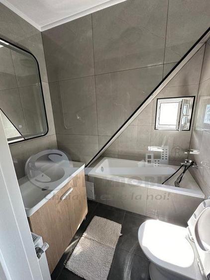 Apartament cu 2 camere decomandat în Palat