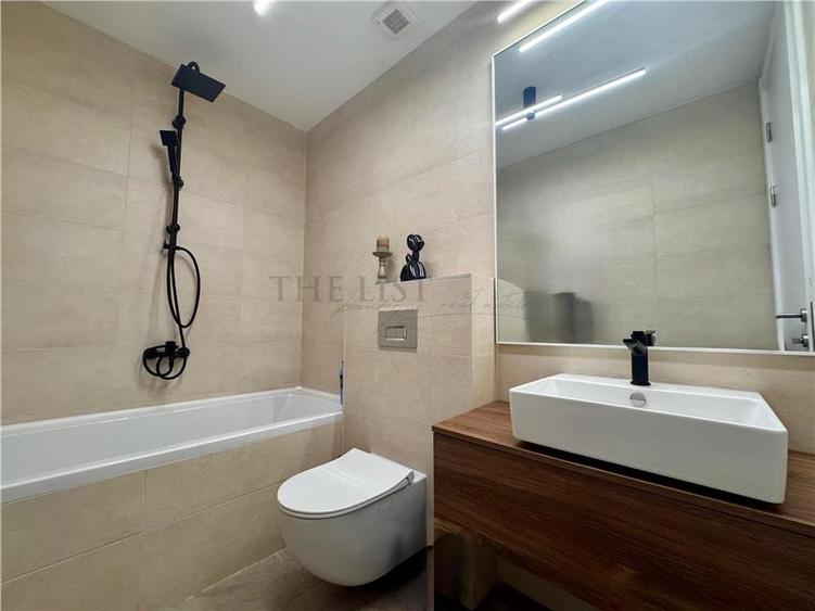 Casă cu 5 camere cu Piscina în Pipera