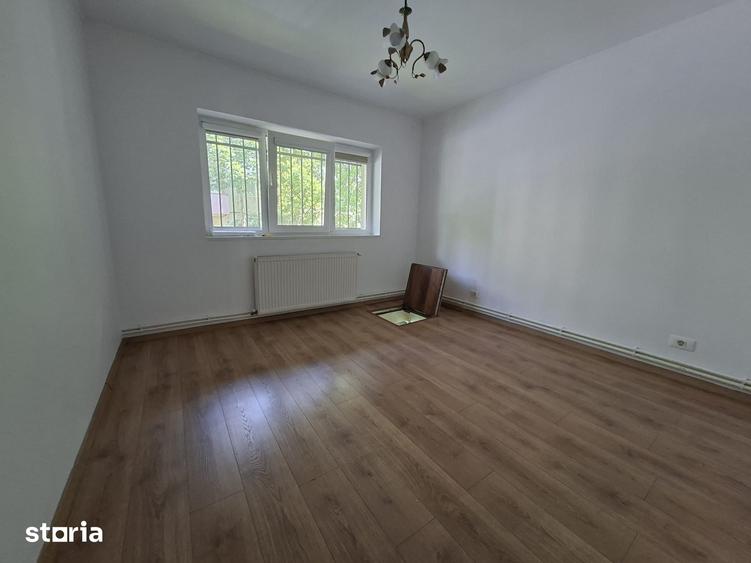 Apartament cu 3 camere decomandat în Viile Noi