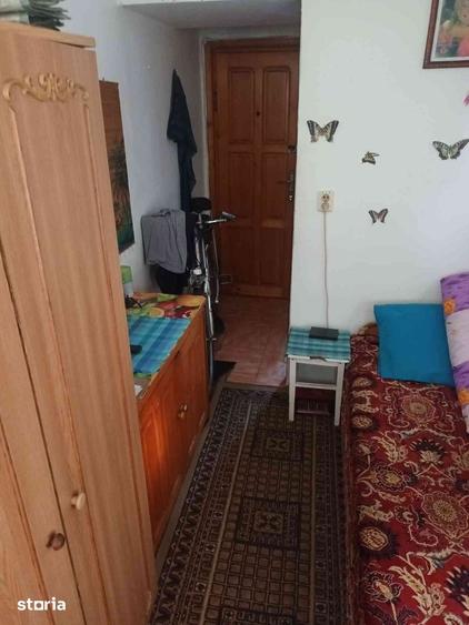 Garsonieră în Cornișa