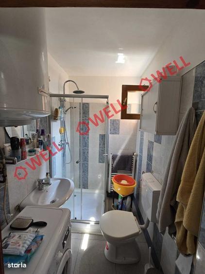 Casă cu 4 camere în Augustin