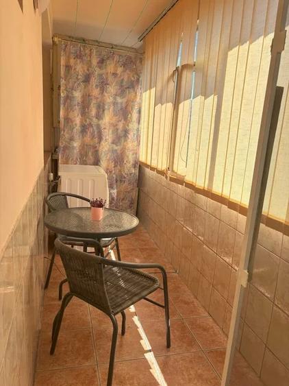 Apartament cu 2 camere semidecomandat, mobilat în Gorjului