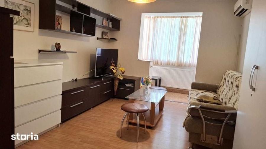 Apartament cu 2 camere în Tei