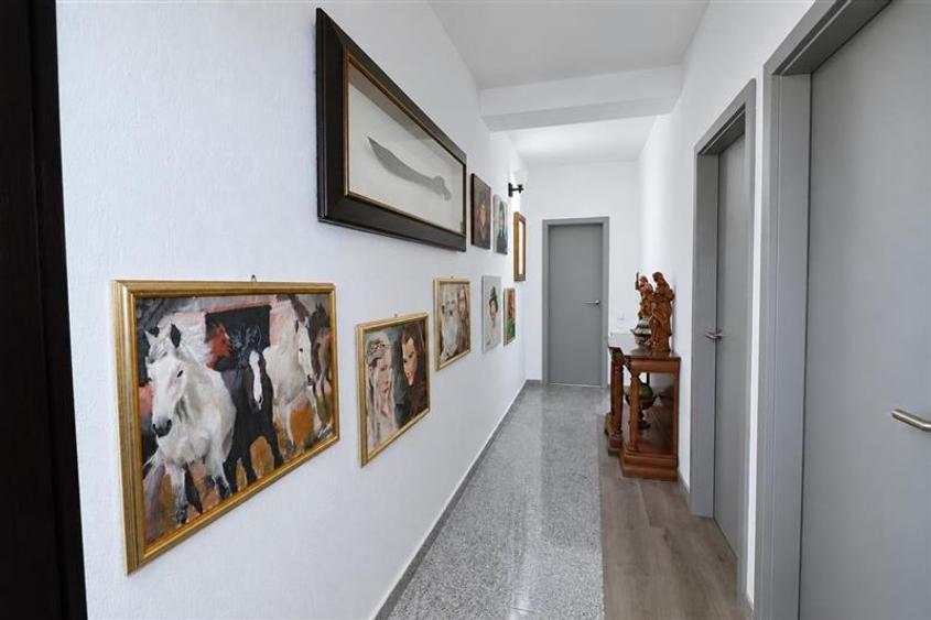 Apartament cu 2 camere decomandat, mobilat în Centrul Istoric